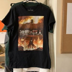 Attack on Titan Season 1 t-shirt, size Medium